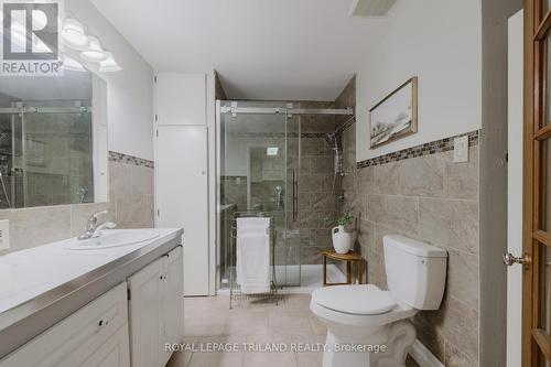 45 Victoria Street S, Aylmer (Ay), ON - Indoor Photo Showing Bathroom