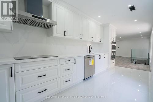 646 Sequin Crescent, Mississauga, ON - Indoor