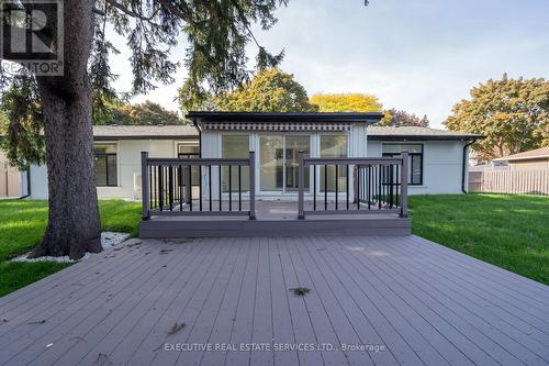 646 Sequin Crescent, Mississauga, ON - Outdoor With Deck Patio Veranda