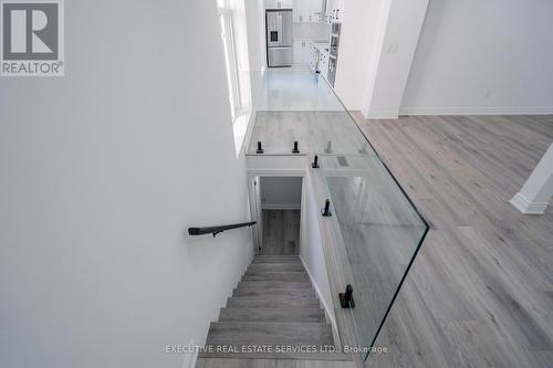 646 Sequin Crescent, Mississauga, ON -  Photo Showing Other Room