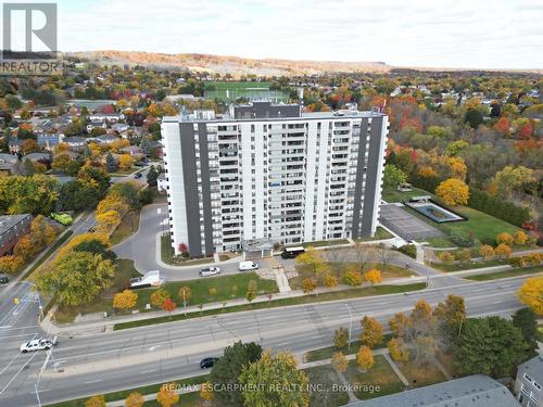 1008 - 2055 Upper Middle Road, Burlington, ON - Outdoor With View