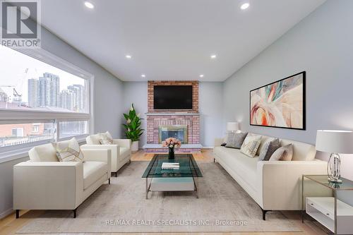 4235 Hazineh Court, Mississauga, ON - Indoor Photo Showing Living Room With Fireplace