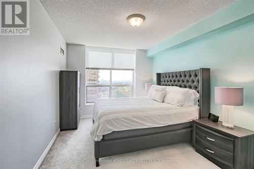 1602 - 5229 Dundas Street W, Toronto, ON - Indoor Photo Showing Bedroom