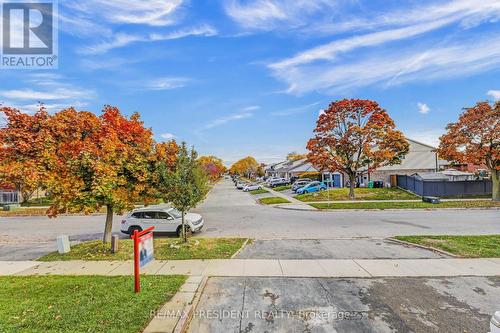 28 Royal Salisbury Way, Brampton, ON - Outdoor With View