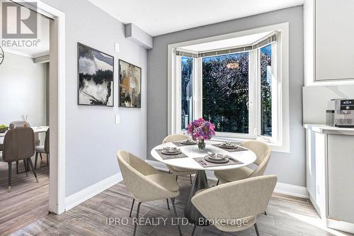 2340 Blase Court, Mississauga, ON - Indoor Photo Showing Dining Room