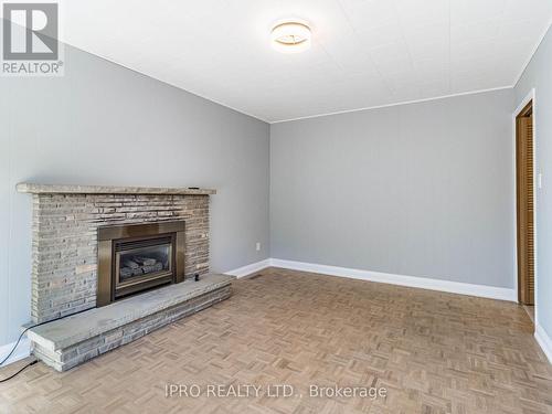 2340 Blase Court, Mississauga, ON - Indoor Photo Showing Living Room With Fireplace