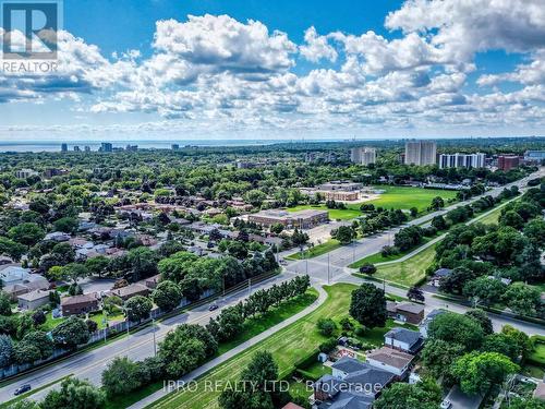 2340 Blase Court, Mississauga, ON - Outdoor With View