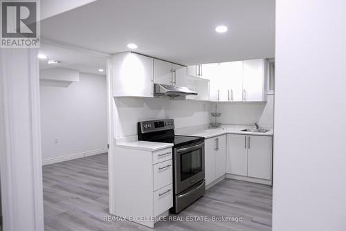 3084 Tillmann Road, London, ON - Indoor Photo Showing Kitchen