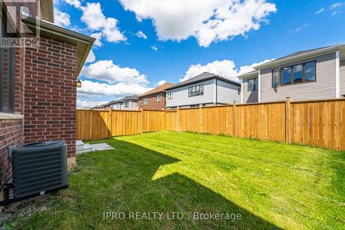 14 Whithorn Crescent W, Haldimand, ON - Outdoor