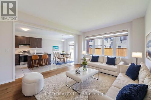 14 Whithorn Crescent W, Haldimand, ON - Indoor Photo Showing Living Room