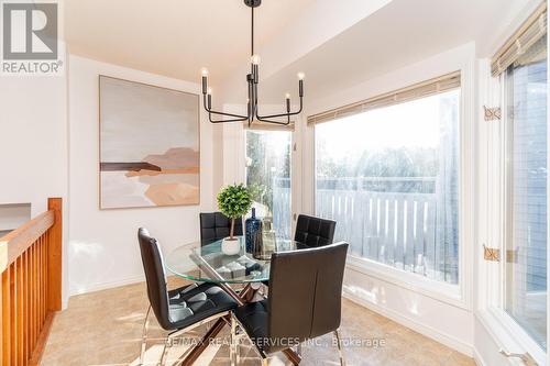 140 Dinison Crescent, Kitchener, ON - Indoor Photo Showing Dining Room