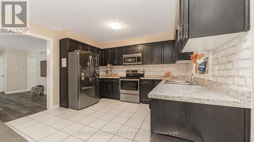 12 - 14 Amos Drive N, Guelph, ON - Indoor Photo Showing Kitchen With Double Sink