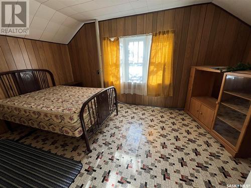 378 1St Street W, Yellow Creek, SK - Indoor Photo Showing Bedroom