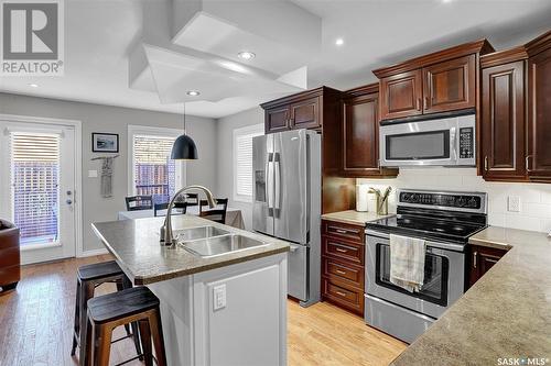 A4 33 Wood Lily Drive, Moose Jaw, SK - Indoor Photo Showing Kitchen With Double Sink