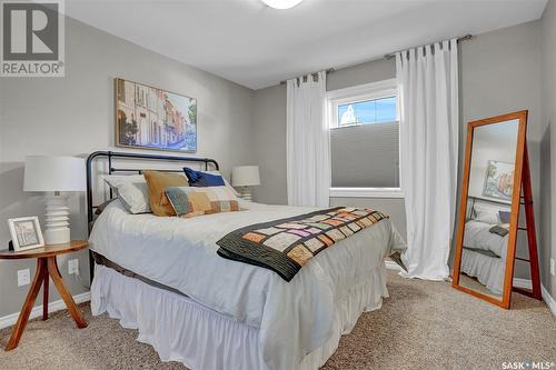 A4 33 Wood Lily Drive, Moose Jaw, SK - Indoor Photo Showing Bedroom