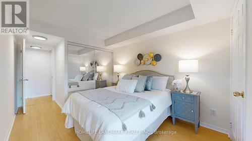 916 - 33 Empress Avenue, Toronto, ON - Indoor Photo Showing Bedroom