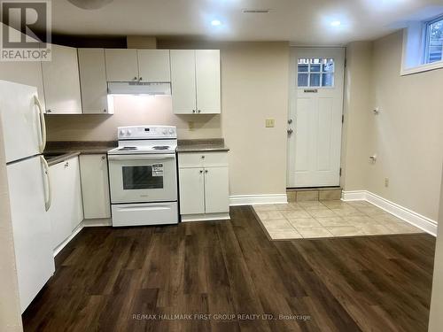 14 Griffiths Drive, Ajax, ON - Indoor Photo Showing Kitchen