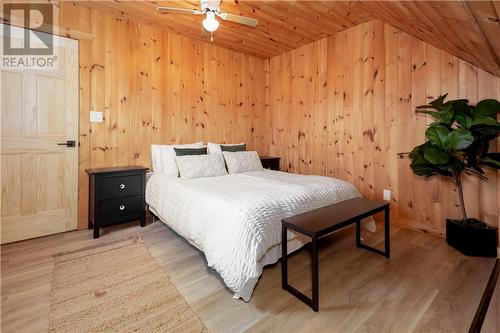 475 Waterfalls Road, Walford, ON - Indoor Photo Showing Bedroom