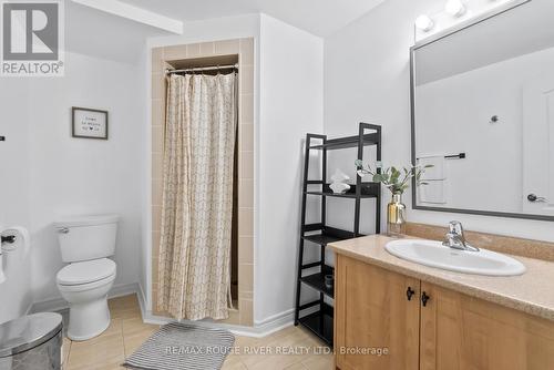 908 Black Cherry Drive, Oshawa (Taunton), ON - Indoor Photo Showing Bathroom