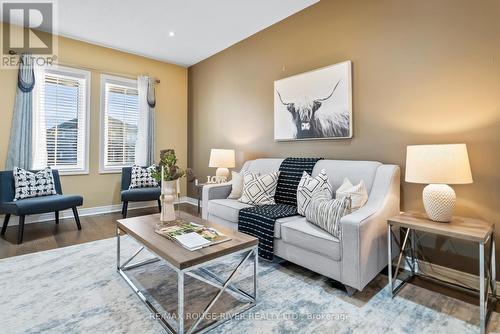 908 Black Cherry Drive, Oshawa (Taunton), ON - Indoor Photo Showing Living Room