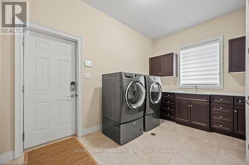 84 Mccann Street, Guelph, ON - Indoor Photo Showing Laundry Room