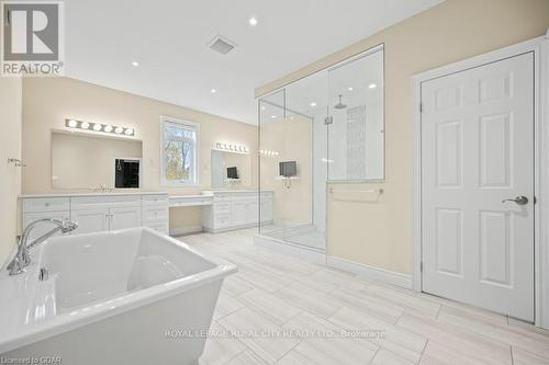 84 Mccann Street, Guelph, ON - Indoor Photo Showing Bathroom