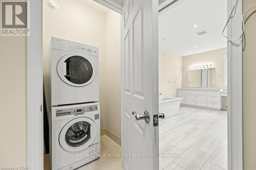 84 Mccann Street, Guelph, ON - Indoor Photo Showing Laundry Room