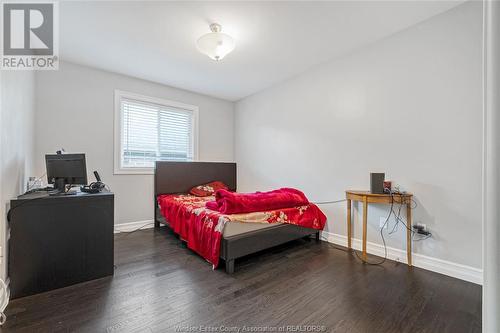 47 Molengraaf Way, Chatham, ON - Indoor Photo Showing Bedroom