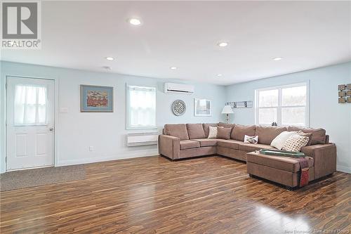 388 East Riverside Drive, Perth-Andover, NB - Indoor Photo Showing Living Room