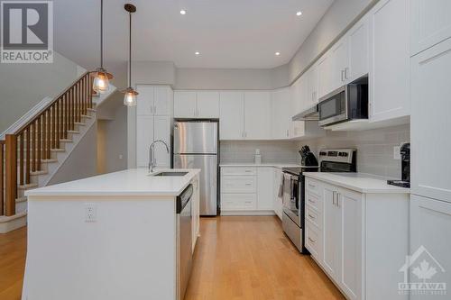 229 Pingwi Place, Ottawa, ON - Indoor Photo Showing Kitchen With Stainless Steel Kitchen With Upgraded Kitchen