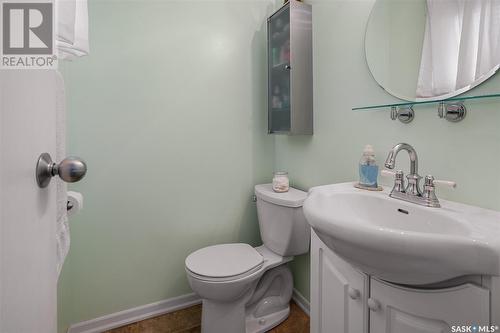 223 David Knight Crescent, Saskatoon, SK - Indoor Photo Showing Bathroom