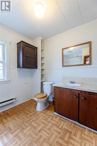 26 Calver Avenue, St. John'S, NL - Indoor Photo Showing Bathroom