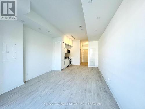 205 - 181 Sheppard Avenue E, Toronto, ON - Indoor Photo Showing Other Room