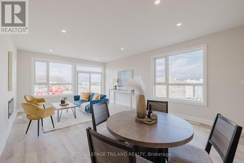 1861 Dalmagarry Road, London, ON - Indoor Photo Showing Dining Room