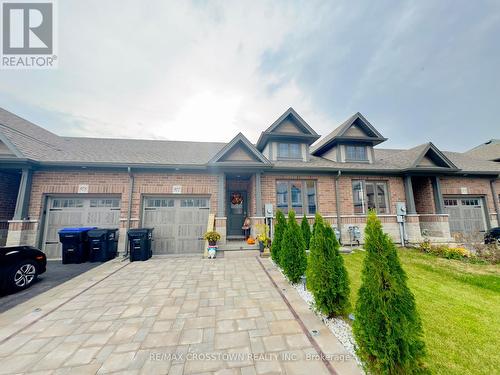 977 Wright Drive, Midland, ON - Outdoor With Facade