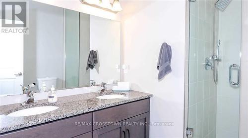 977 Wright Drive, Midland, ON - Indoor Photo Showing Bathroom