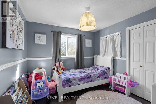 1866 Old Second Road N, Springwater, ON - Indoor Photo Showing Bedroom