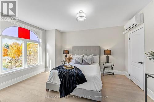 17 First Street, Orangeville, ON - Indoor Photo Showing Bedroom