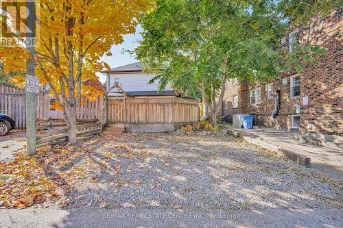 17 First Street, Orangeville, ON - Outdoor