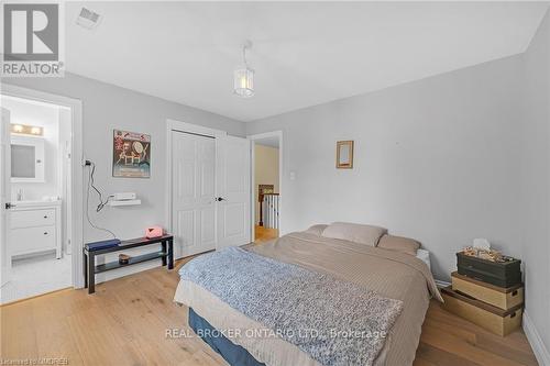 179 Shanley Terrace, Oakville, ON - Indoor Photo Showing Bedroom