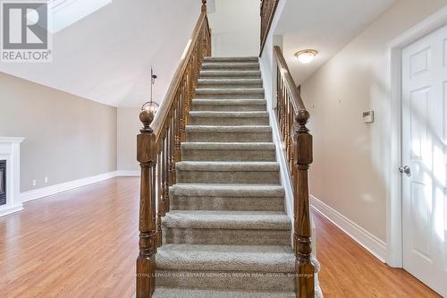 2136 Donald Road, Burlington, ON - Indoor Photo Showing Other Room