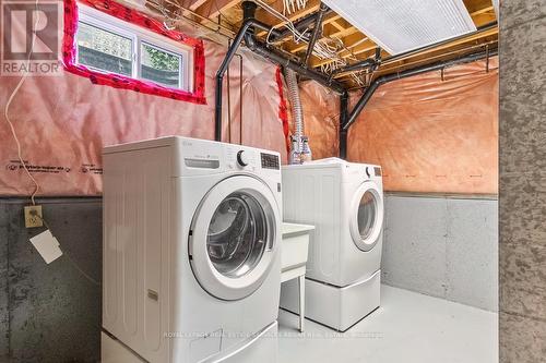 2136 Donald Road, Burlington, ON - Indoor Photo Showing Laundry Room