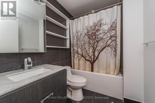 403 - 1830 Bloor Street, Toronto, ON - Indoor Photo Showing Bathroom