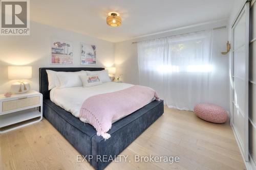 119 Charlotte Place, Kitchener, ON - Indoor Photo Showing Bedroom