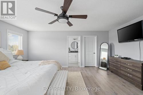 67 Tanya Drive, Southwest Middlesex (Glencoe), ON - Indoor Photo Showing Bedroom