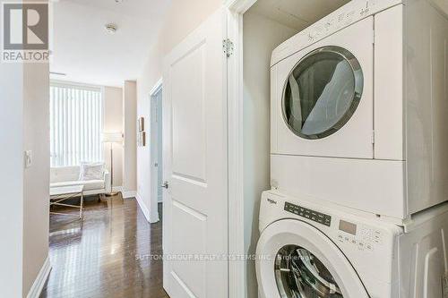 408 - 15 Rean Drive, Toronto, ON - Indoor Photo Showing Laundry Room