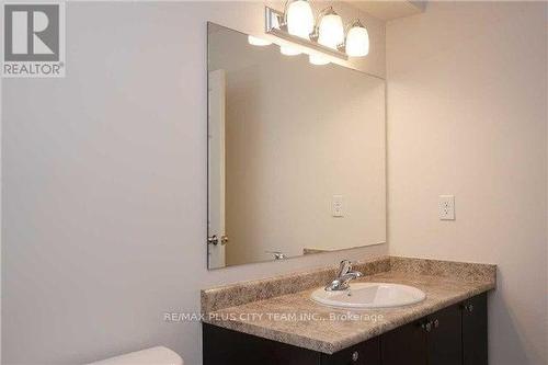 72 Aquatic Ballet Path, Oshawa, ON - Indoor Photo Showing Bathroom