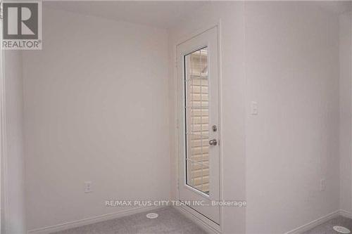 72 Aquatic Ballet Path, Oshawa, ON -  Photo Showing Other Room