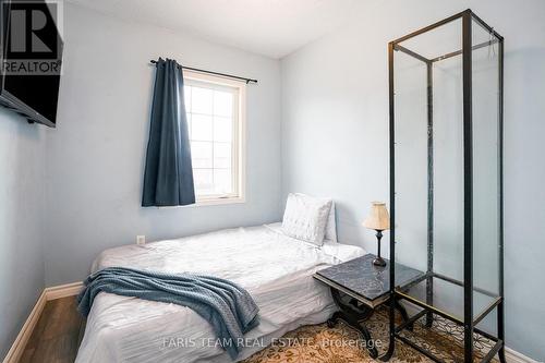 8 Arbuckle Way, Whitby, ON - Indoor Photo Showing Bedroom