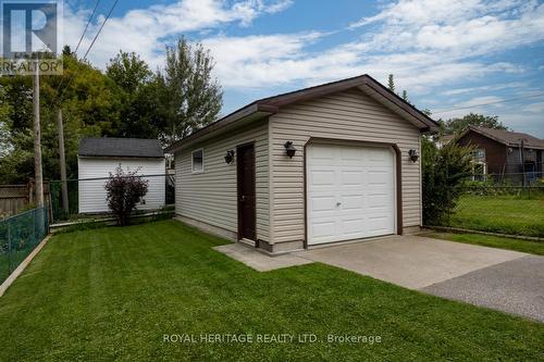 231 Eulalie Avenue, Oshawa (Central), ON - Outdoor